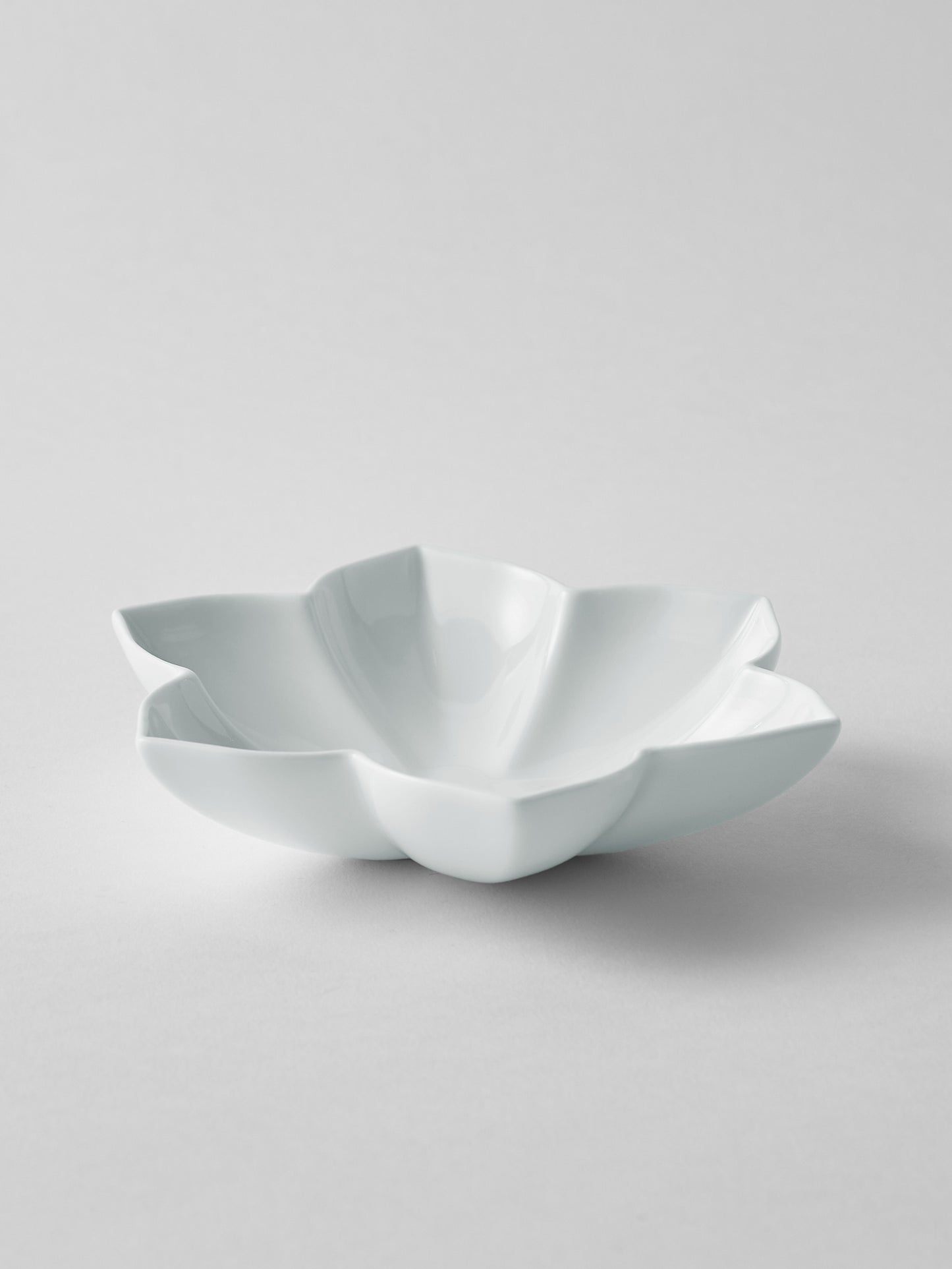 Mujagi Flower 06 Condiment Dish | 13.5cm