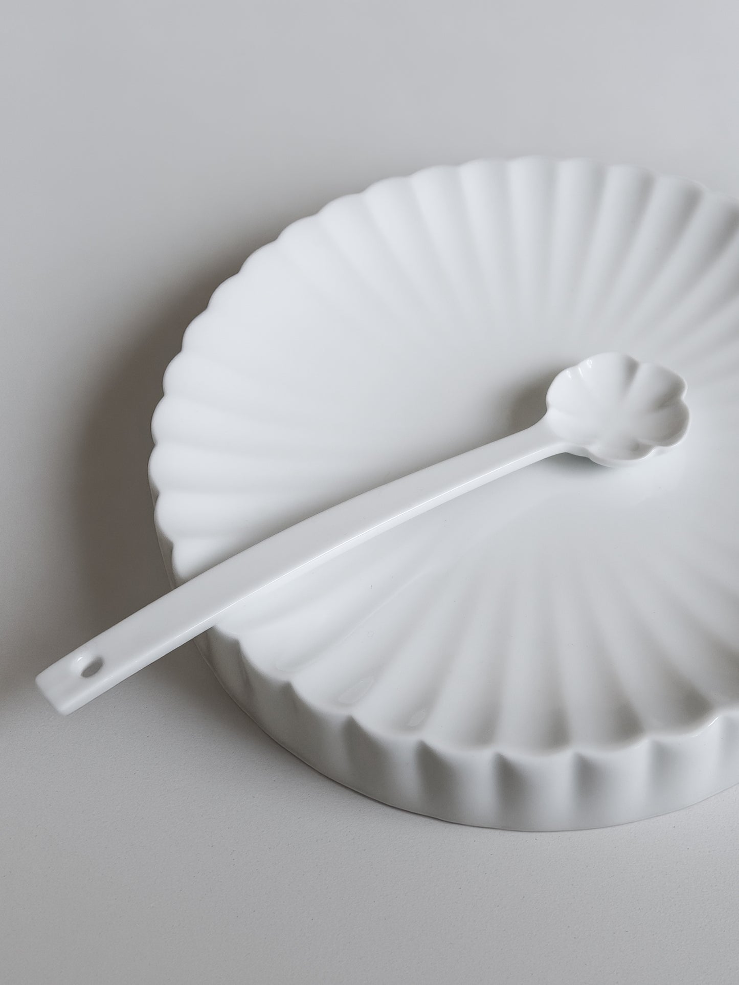 Ceramic Mong Petal-5 Series Spoon | Set of 2