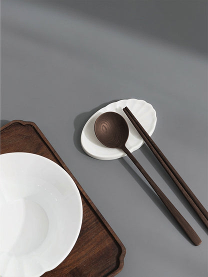 Ceramic Mong Half Leaf Spoon Rest