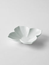 Load image into Gallery viewer, Mujagi Flower 04 Condiment Dish | 13cm
